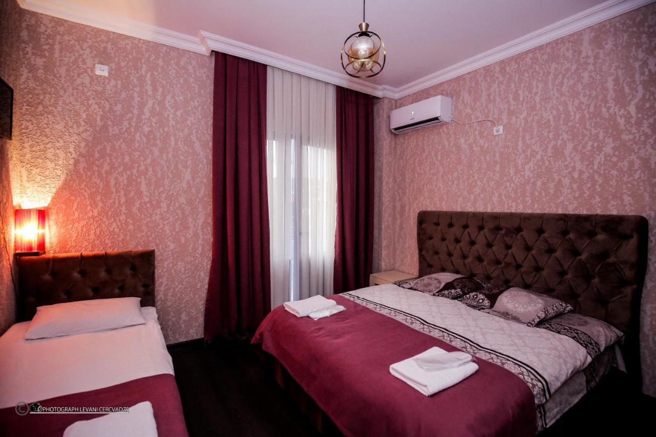 Hotel Balcony Kutaiszi Kültér fotó