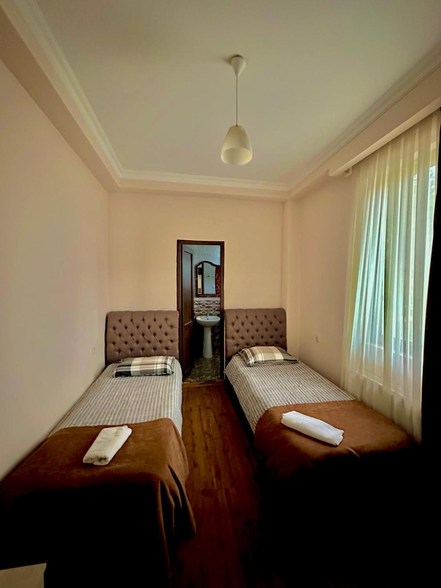 Hotel Balcony Kutaiszi Kültér fotó