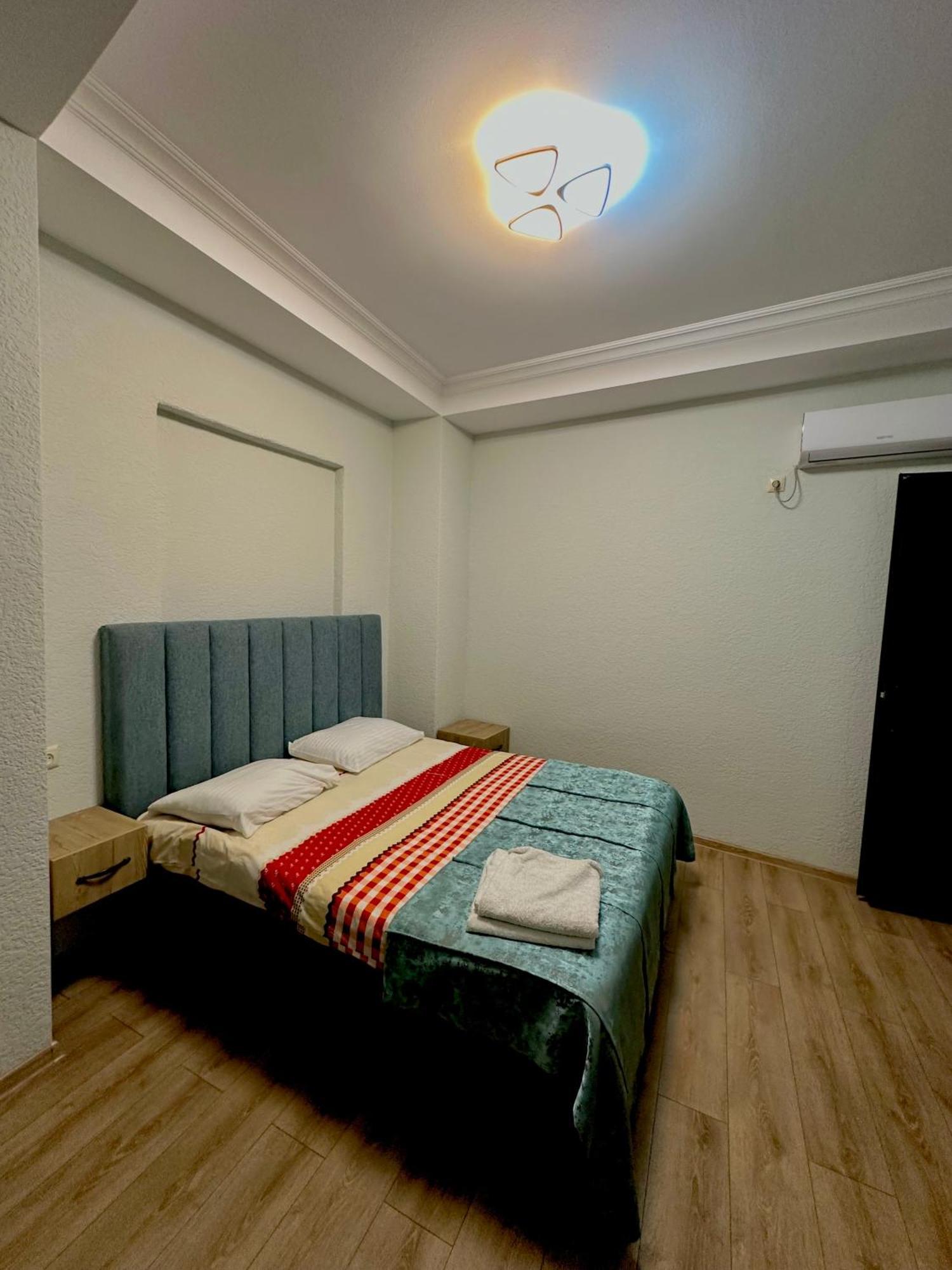 Hotel Balcony Kutaiszi Kültér fotó